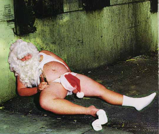 Kerstfun: De kerstman slaapt zijn roes uit